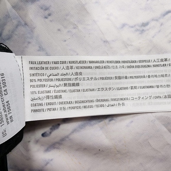 Abercrombie Fitch WOMENS 25 Ultra High Rise 90s Relaxed Jeans Faux Leather Pants - Picture 10 of 12